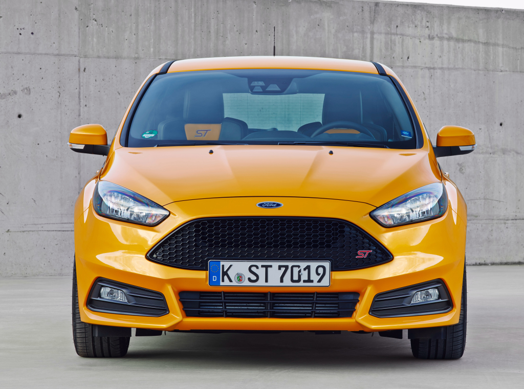 Ford maakte in 2014 een winst van 3,2 miljard dollar. In 2013 maakte Ford nog een winst van 7,2 miljard dollar.