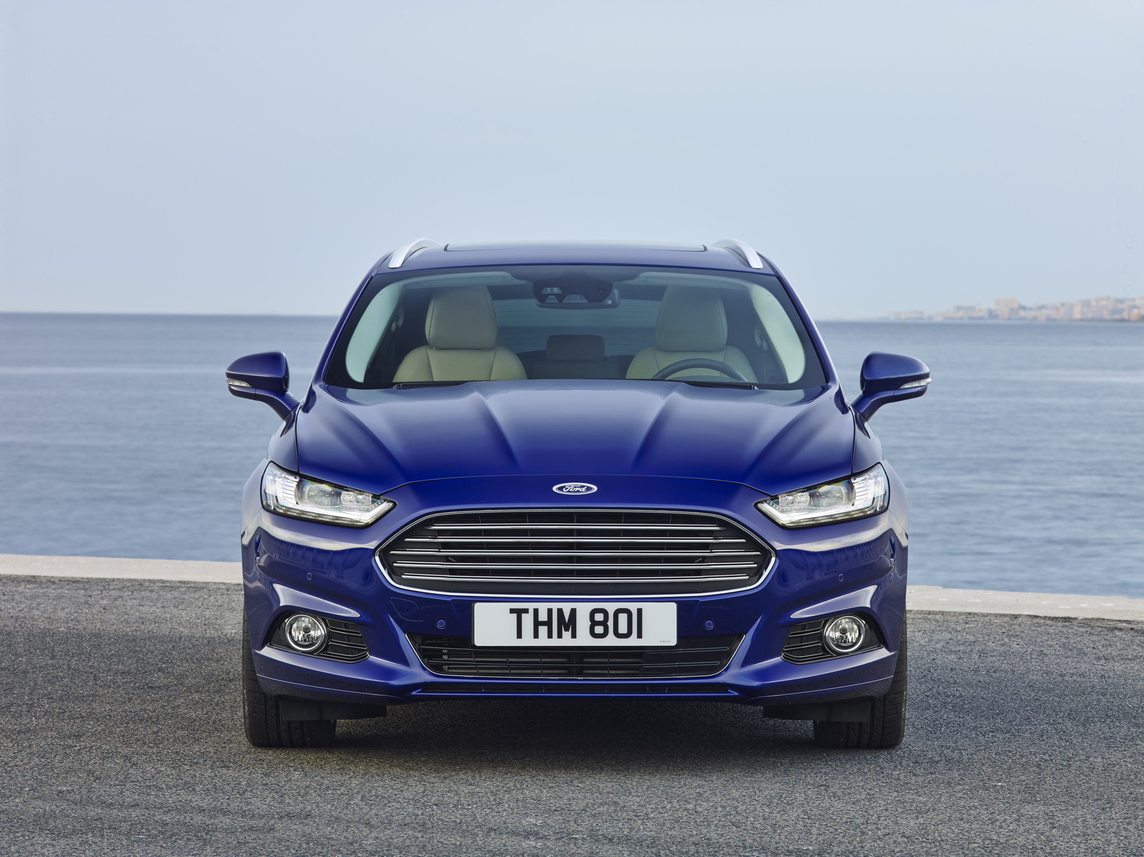 Ford maakte in 2014 een winst van 3,2 miljard dollar. In 2013 maakte Ford nog een winst van 7,2 miljard dollar.