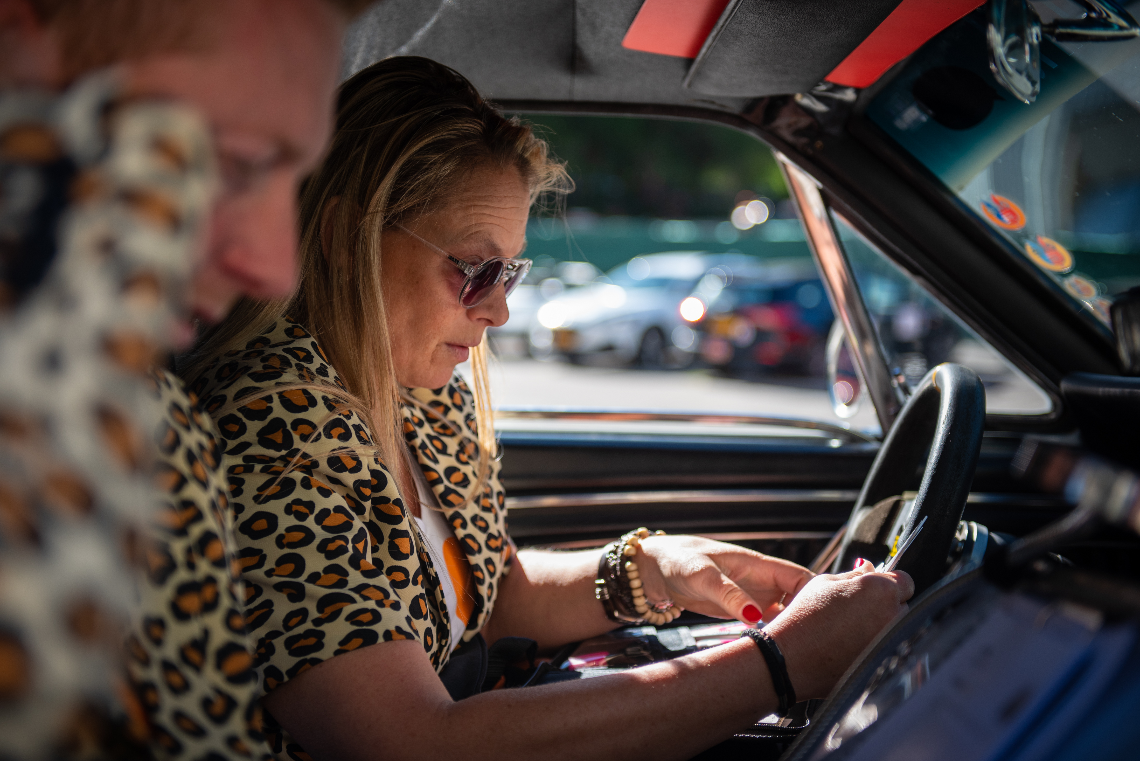 Equipe AutoVandaag doet mee met de 66ste editie van de Tulpenrallye en brengt regelmatig verslag uit.