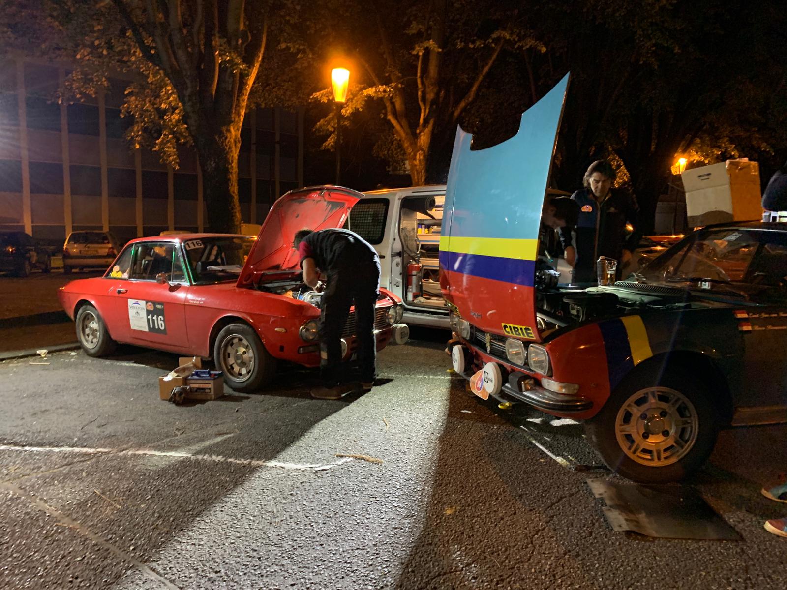 Equipe AutoVandaag doet mee met de 66ste editie van de Tulpenrallye en brengt regelmatig verslag uit.