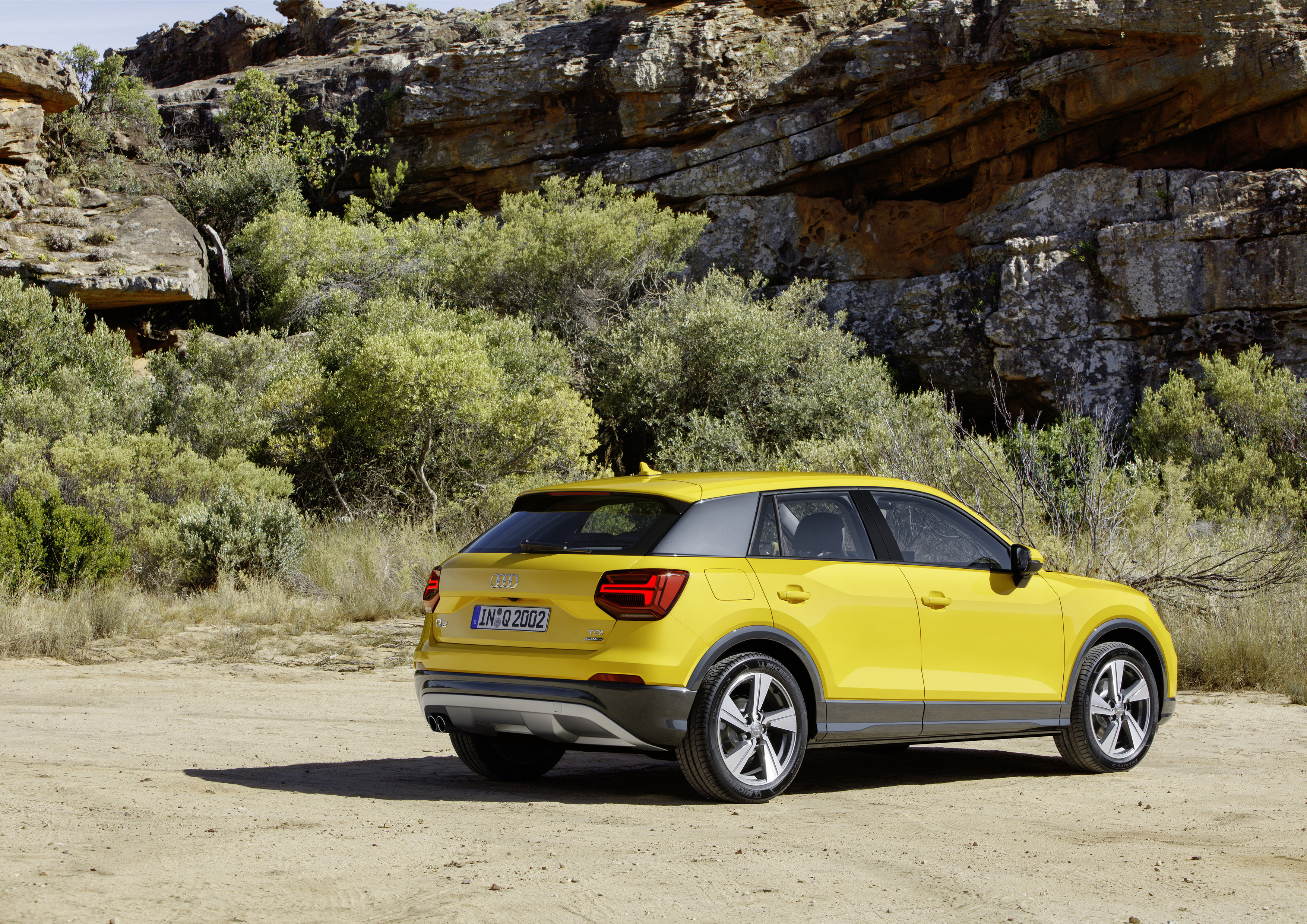 Niet strak en zakelijk maar fris en vrolijk; de nieuwe Audi Q2 is onthuld. Een nieuwe SUV van Audi die in de herfst van 2016 op de markt komt.