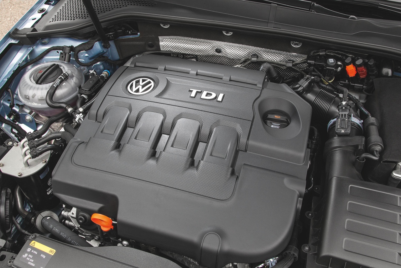 Volkswagen topman Winterkorn stapt op. De CEO van het Volkswagen-concern vertrekt vanwege fraude met motorsoftware van dieselmotoren en wil het merk een frisse start geven.