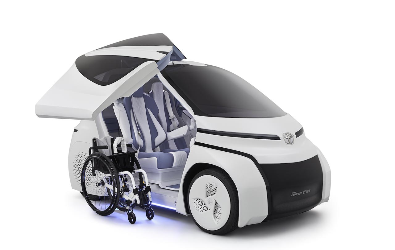 Toyota brengt in Tokyo de i-Ride en i-Walk conceptstudies.