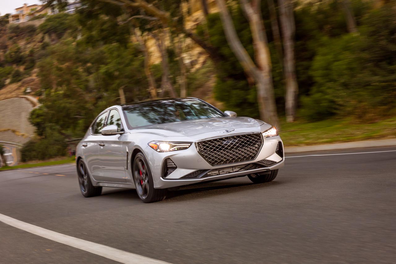 Hyundai's luxemerk Genesis maakt het programma aan de onderkant compleet met de nieuwe G70.
