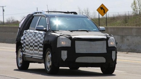 Op deze fotos is de GMT172 te zien, of beter gezegd de Chevrolet Equinox. Het nieuwe model staat op stapel en rolt in maart 2009 van de band. De kans is echter klein dat deze mastodont onze kant op k