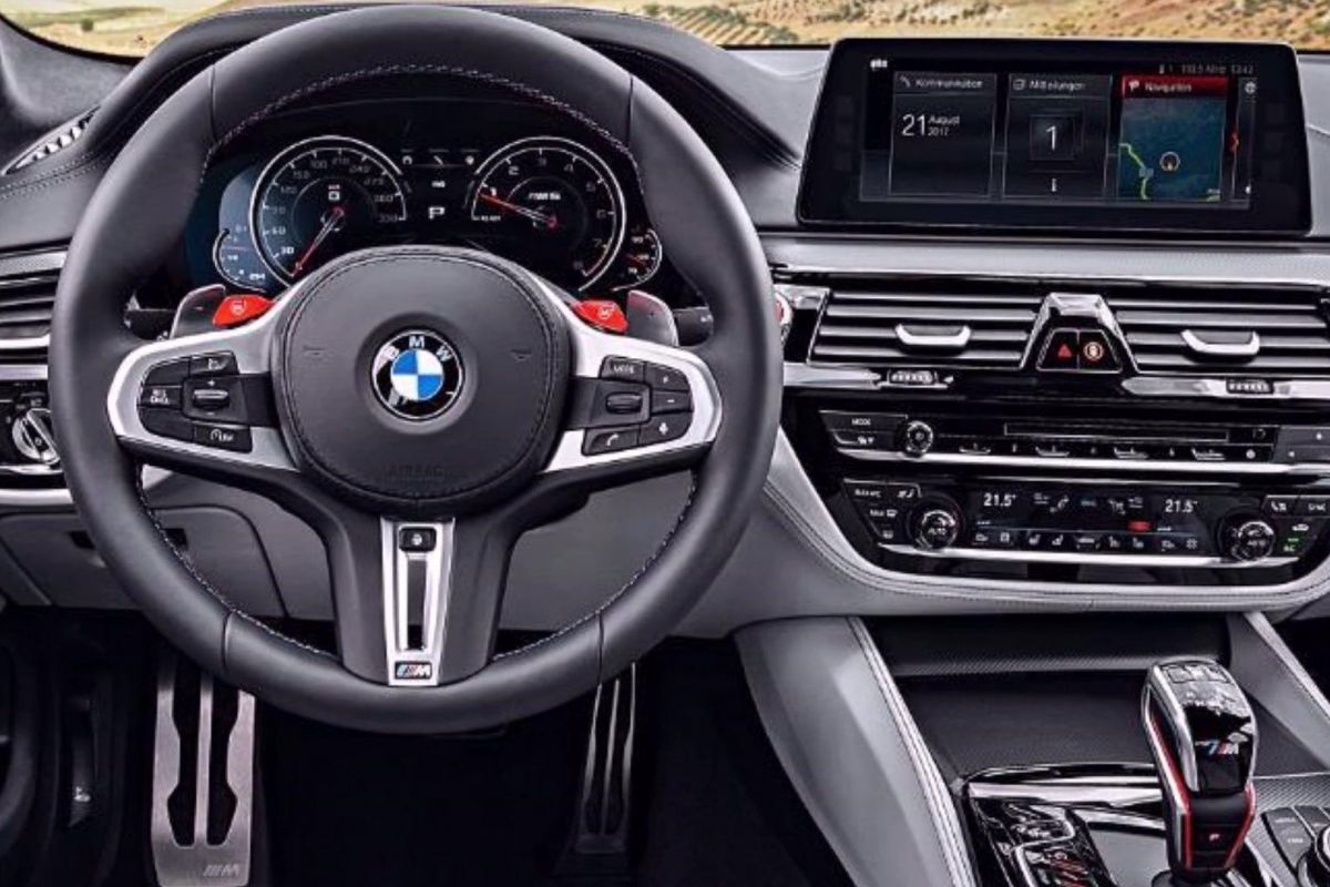 BMW M5