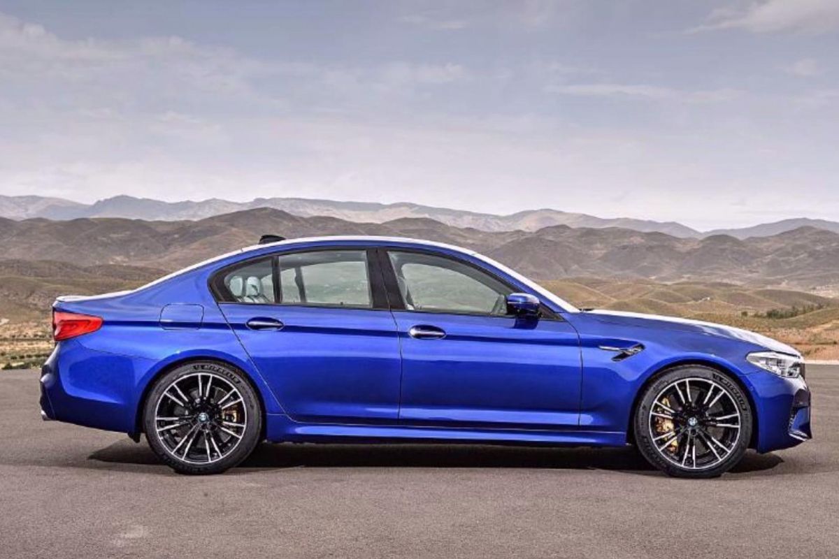 BMW M5