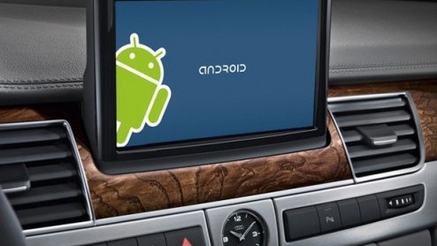 Onder de noemer Open Automotive Alliance (OAA) heeft Google een samenwerkingsverband gesloten met autofabrikanten Audi, General Motors, Honda en Hyundai en chipfabrikant Nvidia.