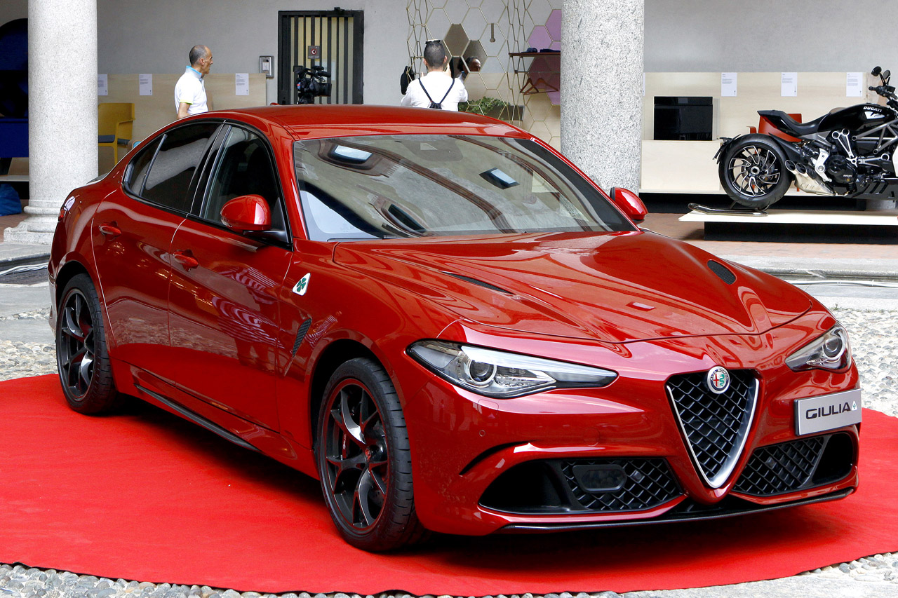 Alfa krijgt voor de Giulia de Italiaanse designprijs Compasso d'Oro