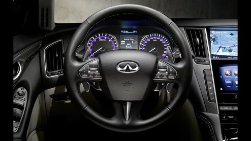 Infiniti Q50 nu leverbaar vanaf 35.900 euro. Automatische transmissie altijd zonder meerprijs.