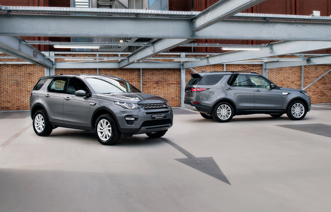 Land Rover brengt versies op grijs kenteken van de Discovery en Discovery Sport.
