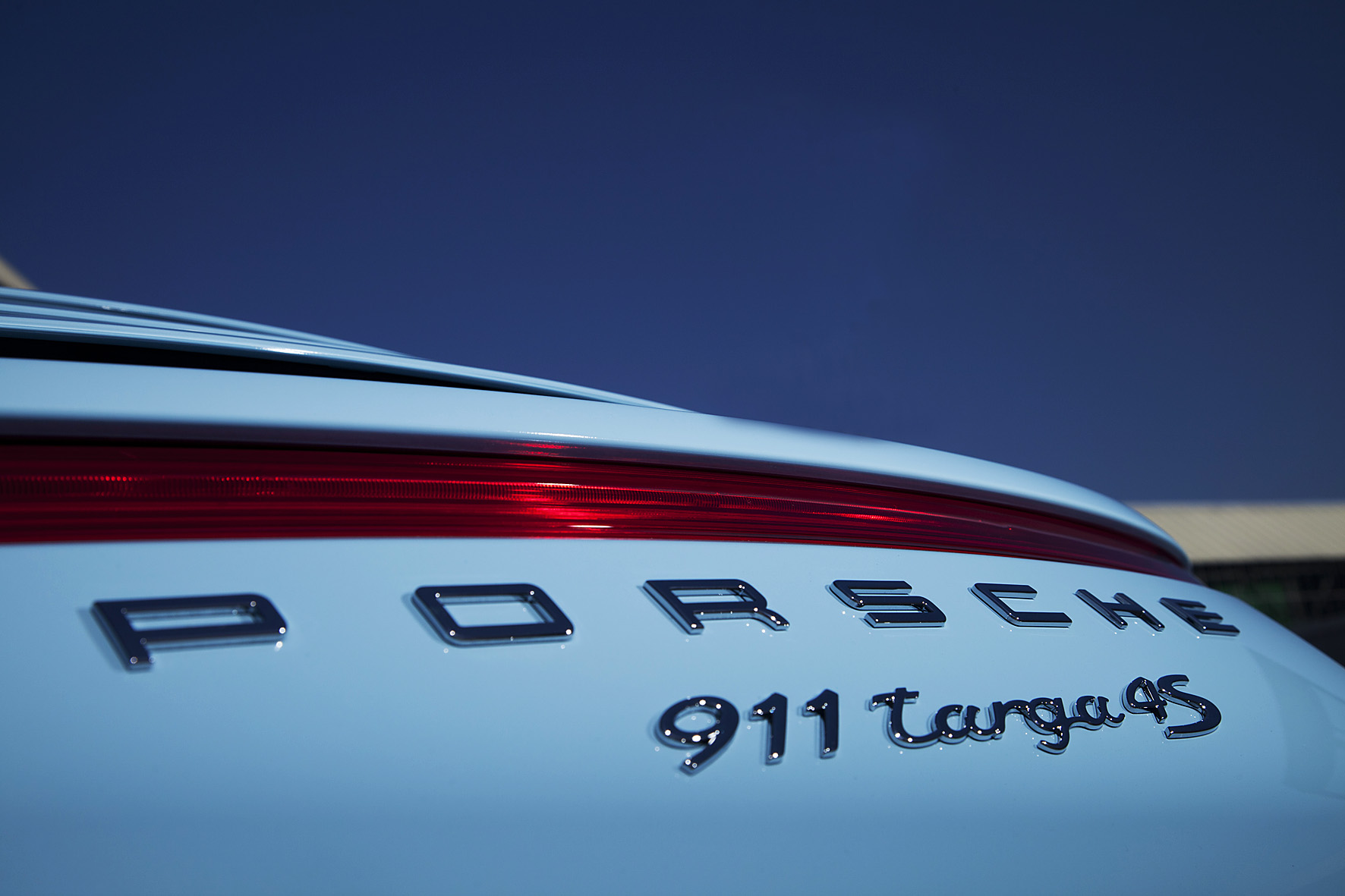 Porsche 911 Targa 4S Exclusive Edition viert 50 jaar 911 targa op AutoRAI 2015. De exclusieve 911 wordt geleverd in een oplage van 15 stuks.