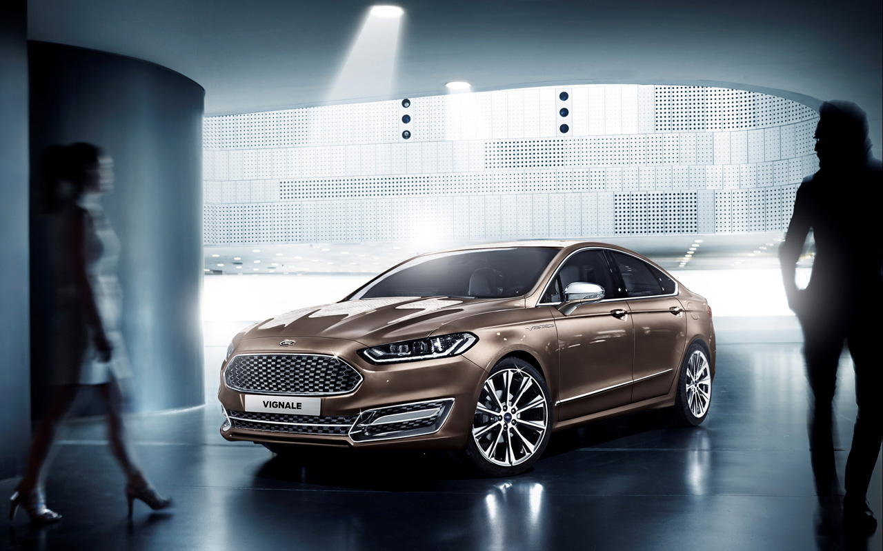 Ford past de prijsstelling van de Mondeo Hybride tijdelijk aan voor particuliere kopers.