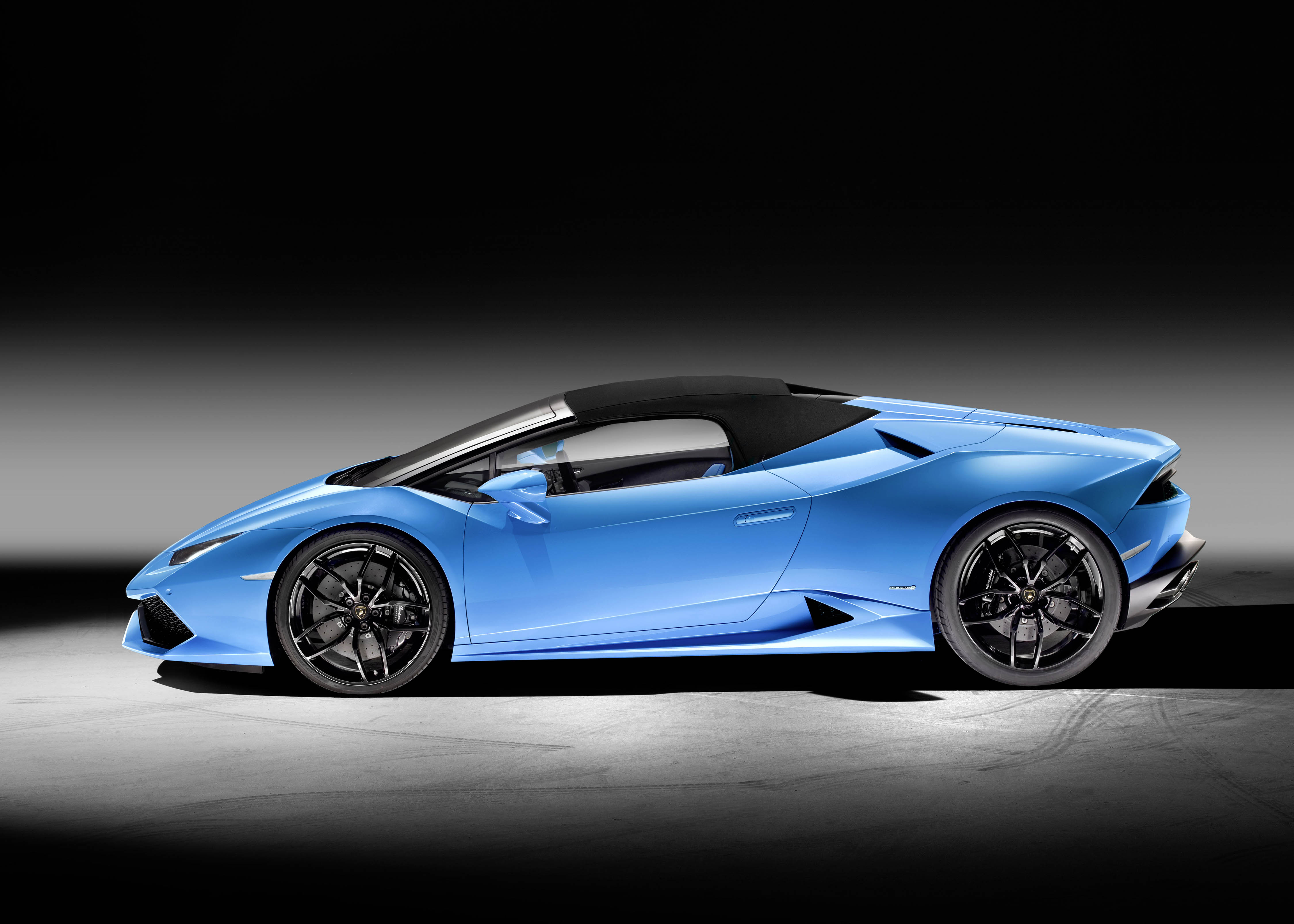 De Lamborghini Huracan LP 610-4 Spyder gaat los op IAA Frankfurt.