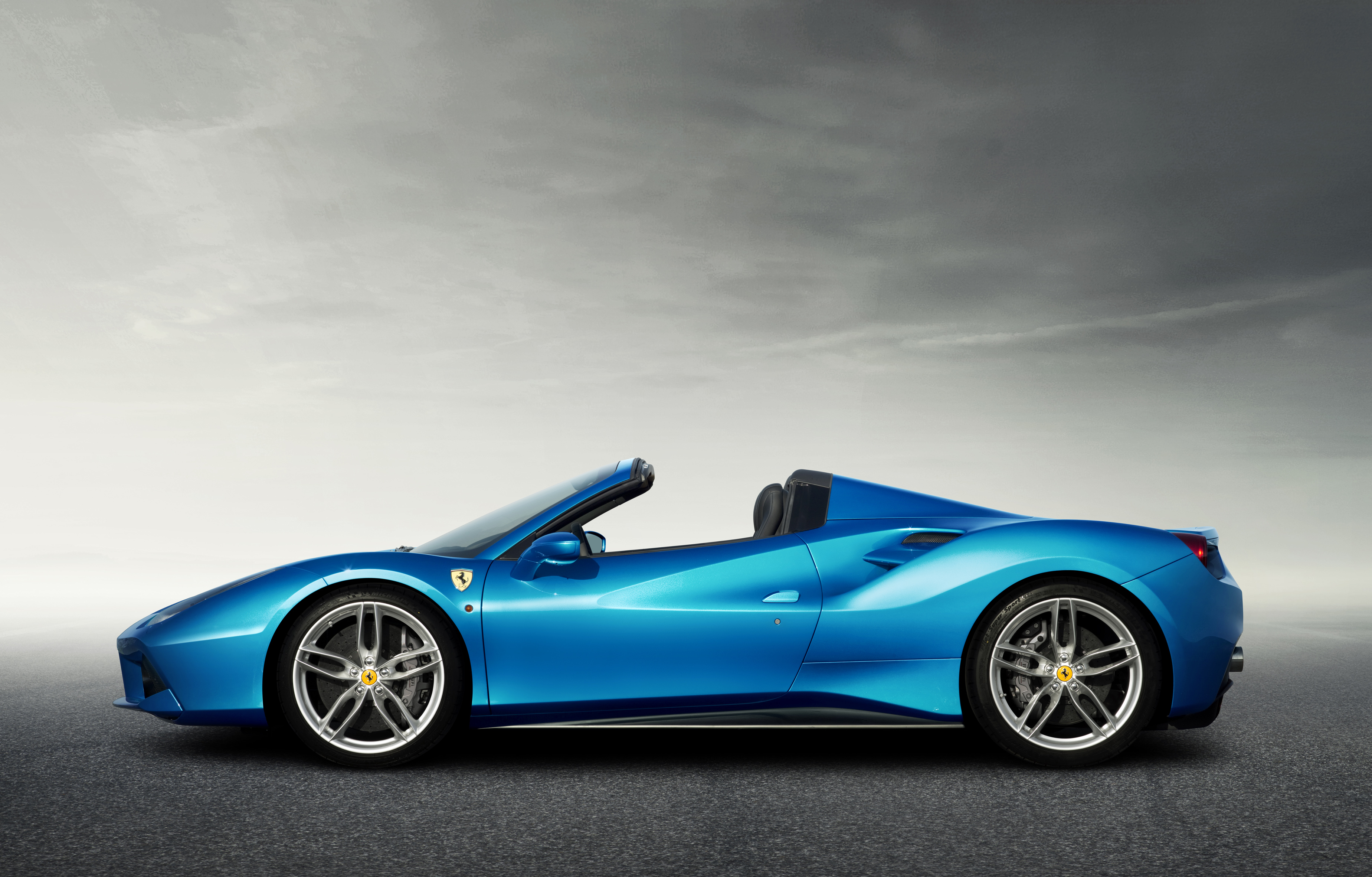Ferrari 488 ook als Spider.