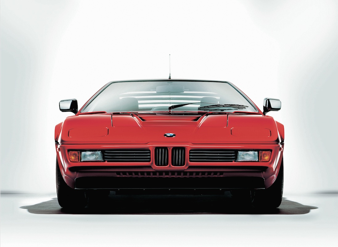 Tijdens Historic Grand Prix Zandvoort beleef je drie dagen historische autosportgeschiedenis met prominente merken zoals BMW en Porsche.