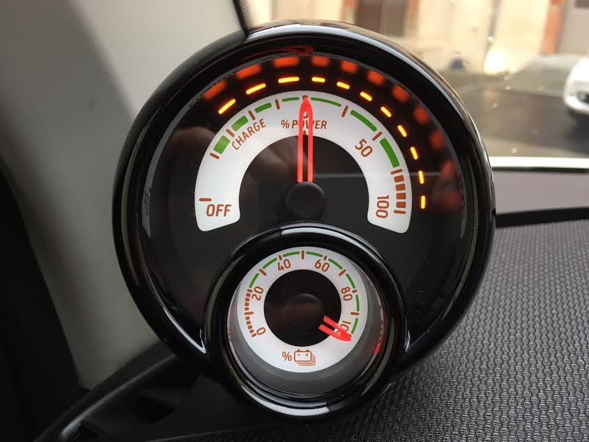 Hoe ver komt de Smart Electric Drive in de praktijk? Je leest het volgende week in de rijtest op de site!
