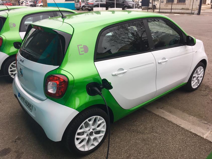 Hoe ver komt de Smart Electric Drive in de praktijk? Je leest het volgende week in de rijtest op de site!
