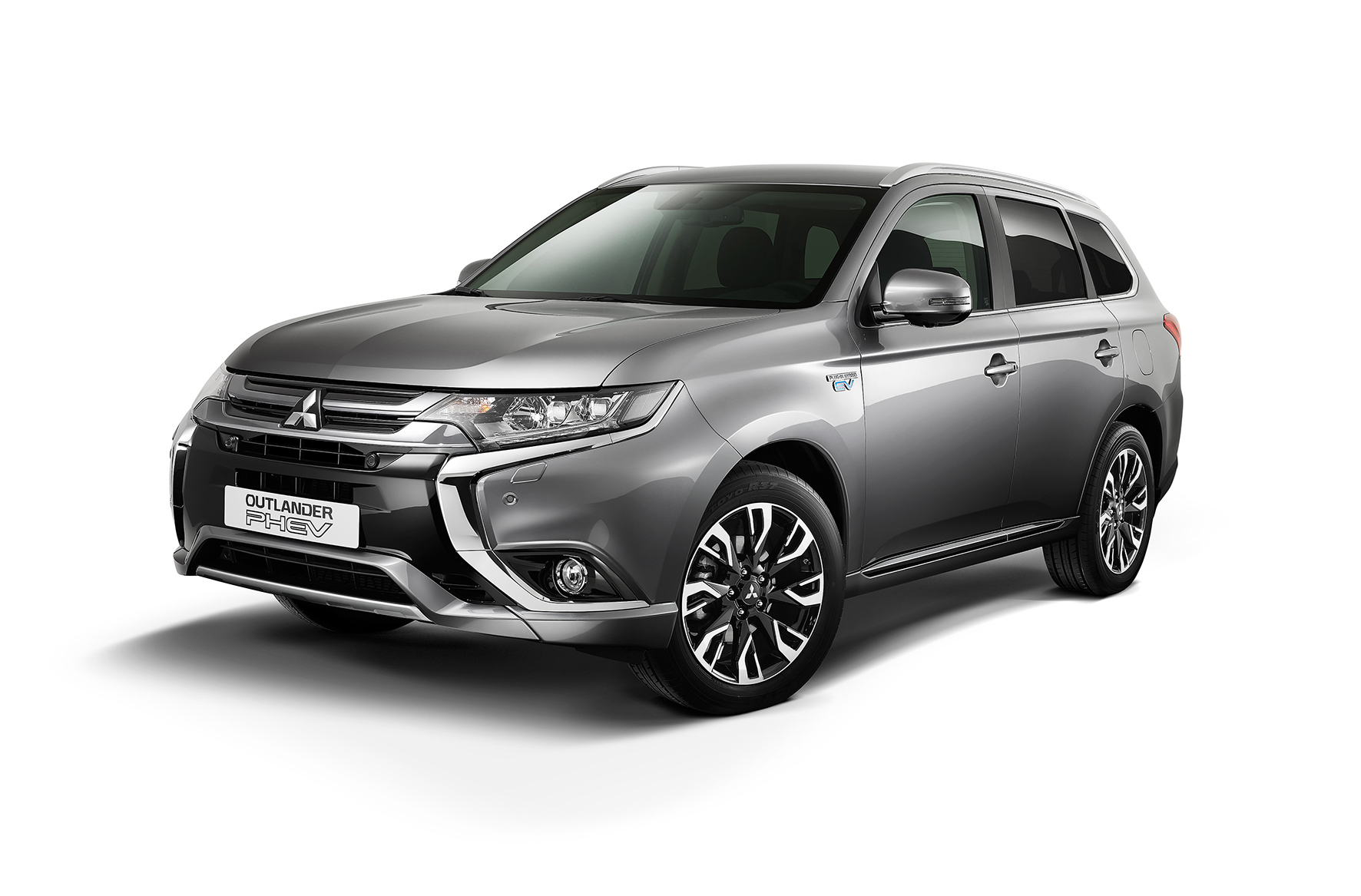 Prijzen en uitvoeringen nieuwe Mitsubishi Outlander PHEV 2015 met 7% bijtelling.
