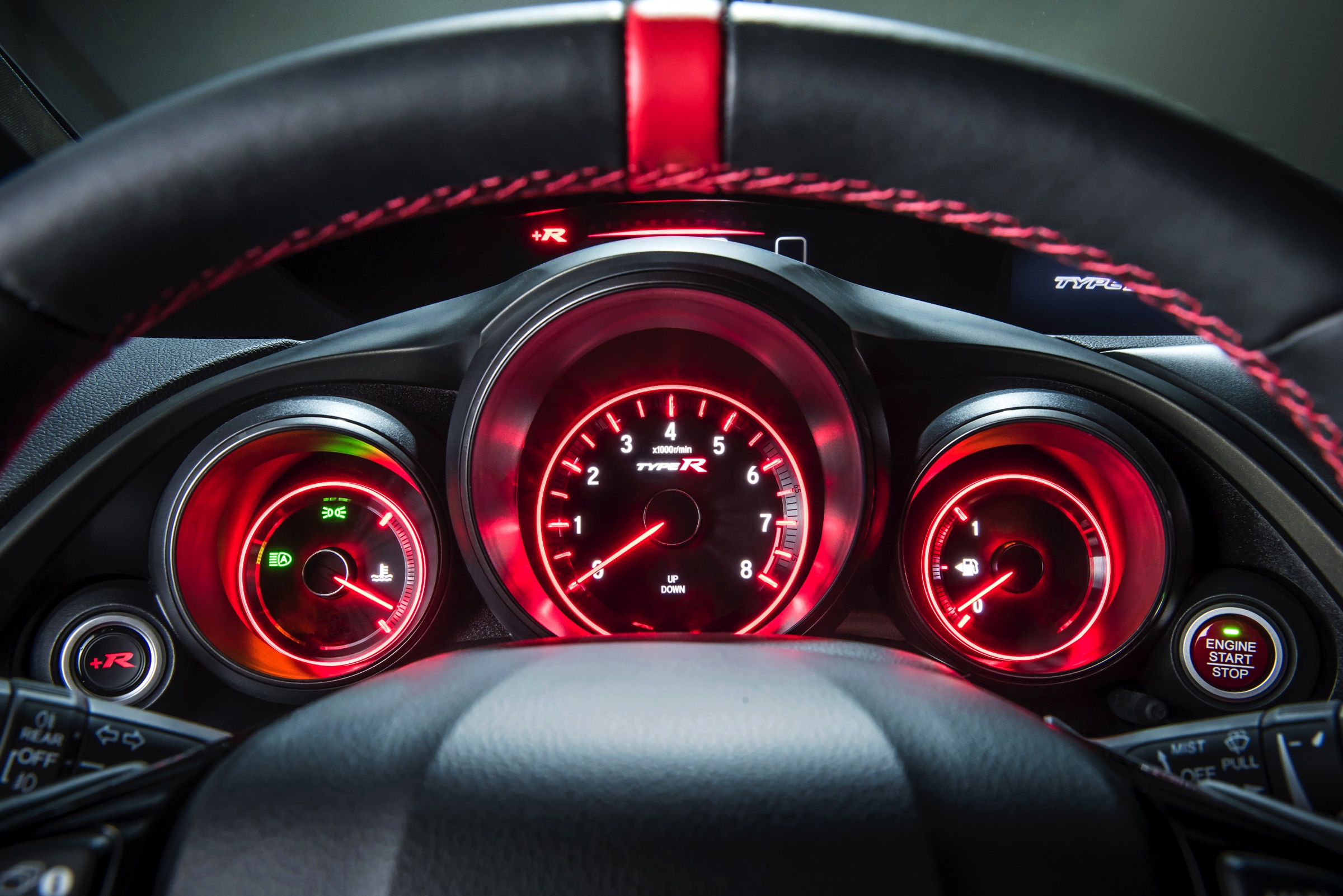 De onthulling van de Honda Civic Type R komt steeds dichterbij. Vandaag maakt het merk de topsnelheid bekend van de nieuwe hot hatch van Honda: 270 km/h.