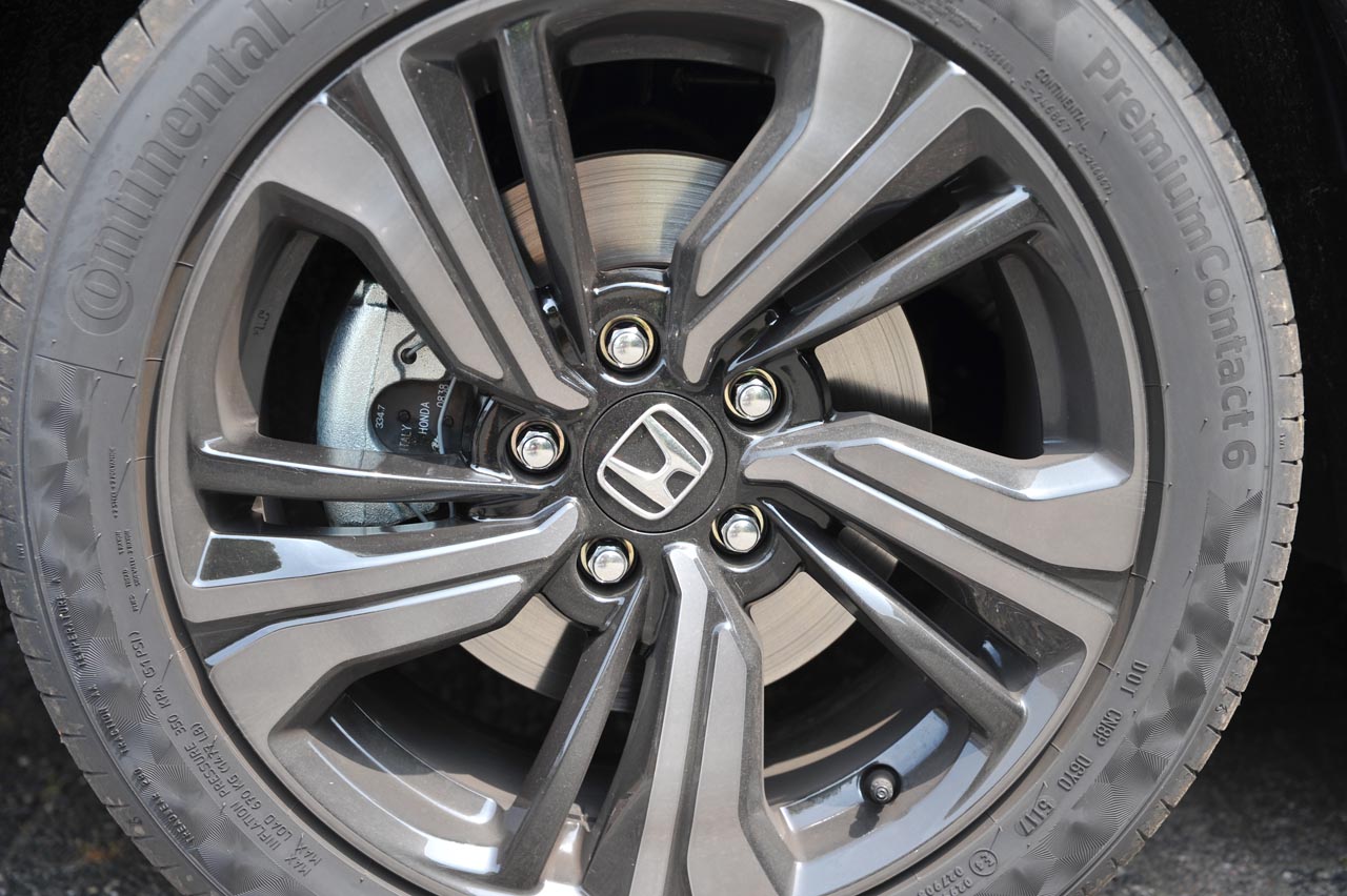 Honda levert de Civic nu ook met een dieselmotor, een prettige machine.