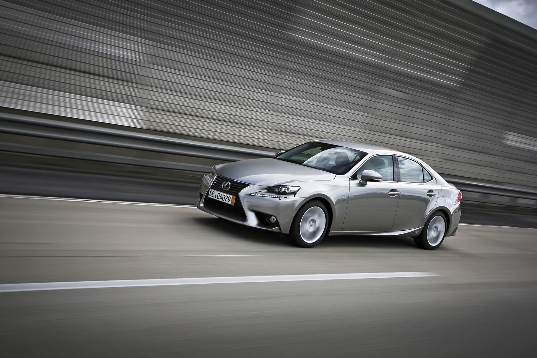 Lexus maakt hybridemodellen CT 200h, NX 300h en IS 300h voordeliger in 2016. Zowel de CT als IS komen in 2016 in aanmerking voor 21% bijtelling.