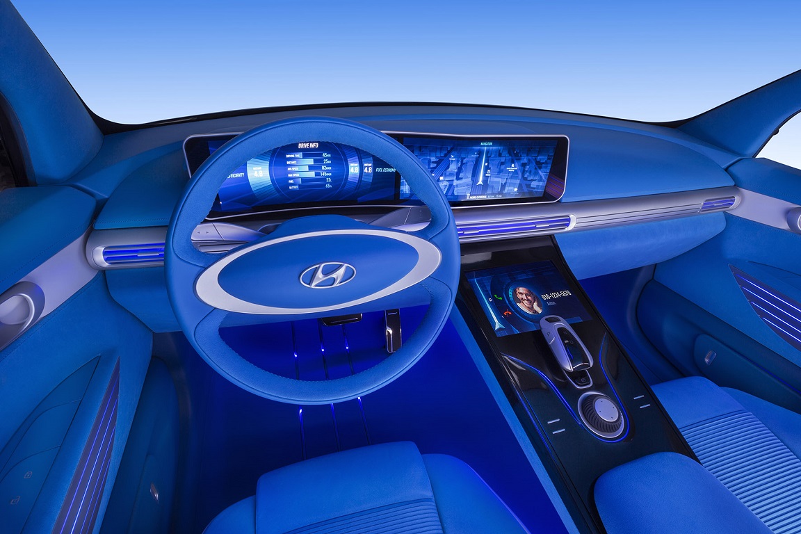 Waar verreweg de meeste autofabrikanten vol inzetten op elektrisch rijden, ziet Hyundai vooral ook toekomst in waterstof. Op de Autosalon van Genve presenteert het merk de toekomstplannen.