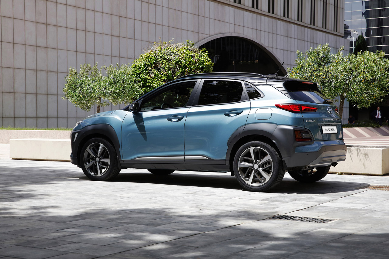 Hyundai start de levering van de nieuwe Kona SUV in november, maar maakt nu de uitrusting en prijzen bekend.