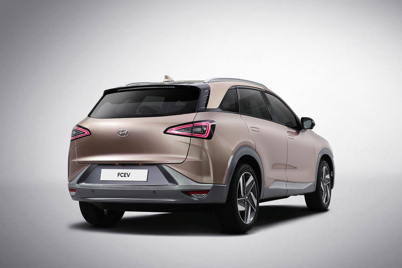 Hyundai geeft zijn nieuwe auto met een brandstofcel op 8 januari een naam.