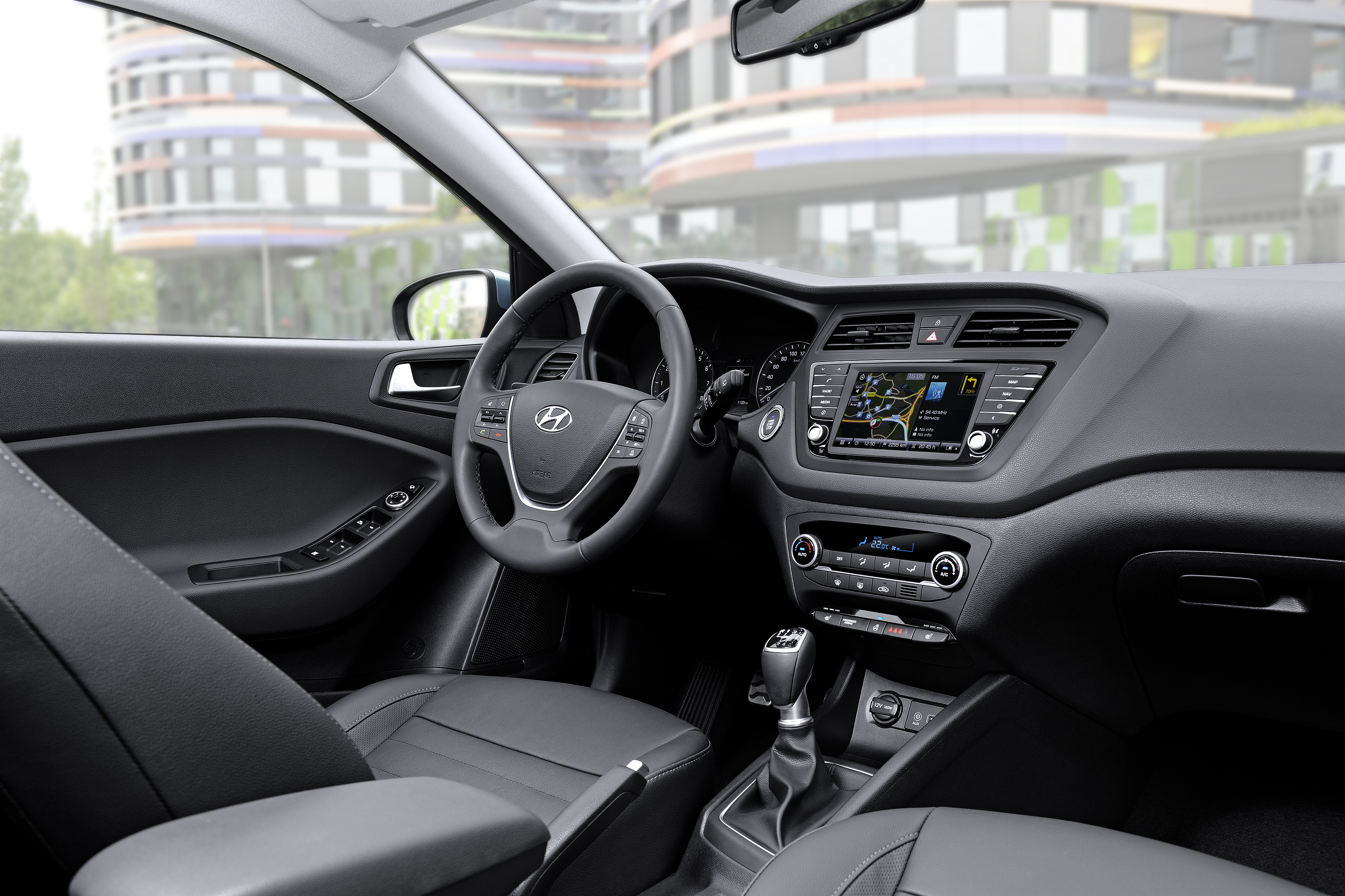 Hyundai i20 krijgt stoere aspiraties met de i20 Active, voorzien van een bodykit en de nieuwe 1.0 T-GDI motor.