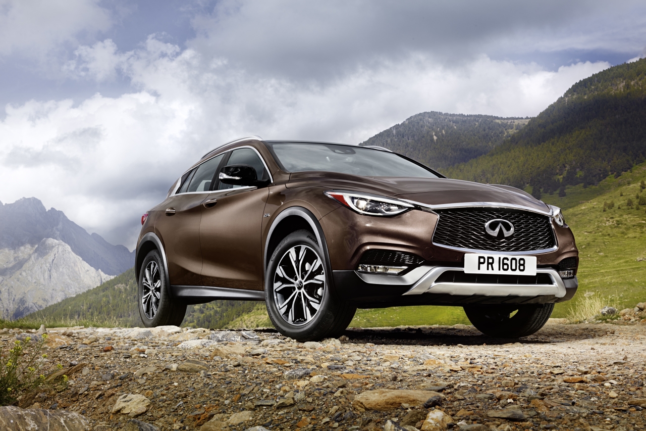Infiniti introduceert QX30, een crossover op basis van de Q30. De stoere versie is nu onthuld op de Los Angeles Motor Show.
