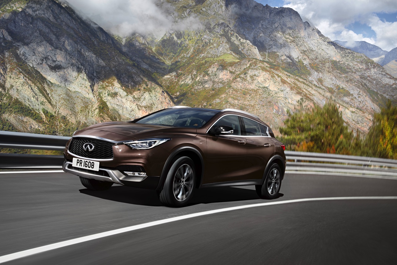 Infiniti QX30 naar Nederland met 2.2d AWD en DCT-7 automaat. Het betreft een hoger staande Q30 voorzien van meer offroad looks.