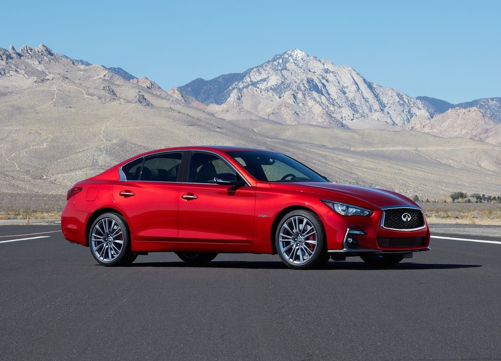 Later deze week zal Infiniti op de Autosalon van Genve het doek trekken van een nieuwe Q50. Ook komt er onder de naam Project Black S een nieuw sportlabel voor het merk.