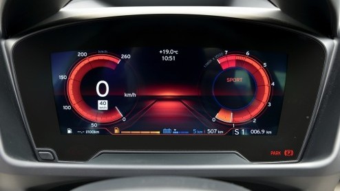 BMW i8 rijtest, volledig elektrisch als het moet en maximaal 360 pk.