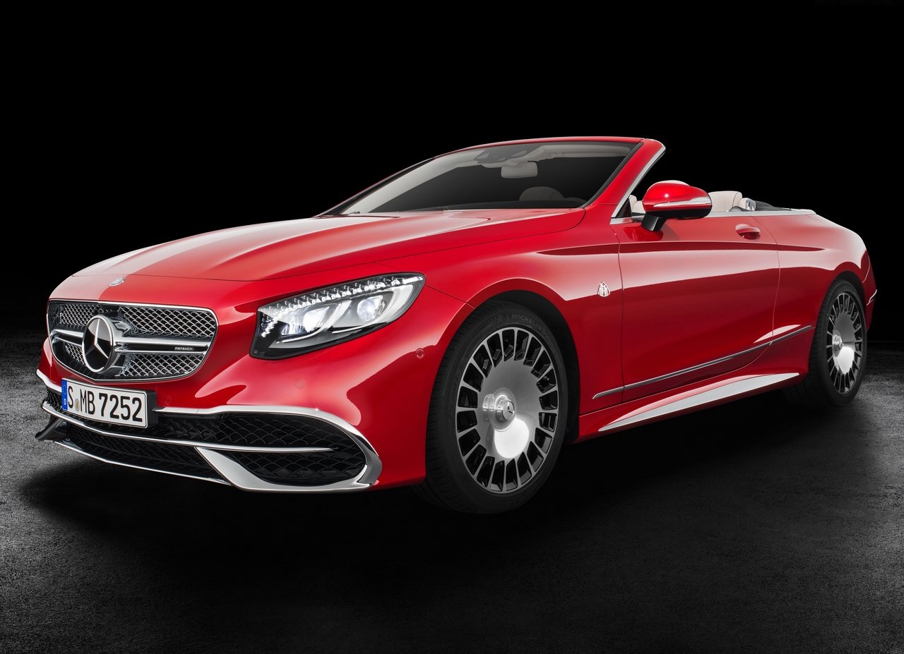 Voor wie een S-Klasse Cabriolet nog niet luxe genoeg vindt komt Mercedes-Maybach nu met de S 650 Cabriolet. Een jacht op wielen, aldus Mercedes.