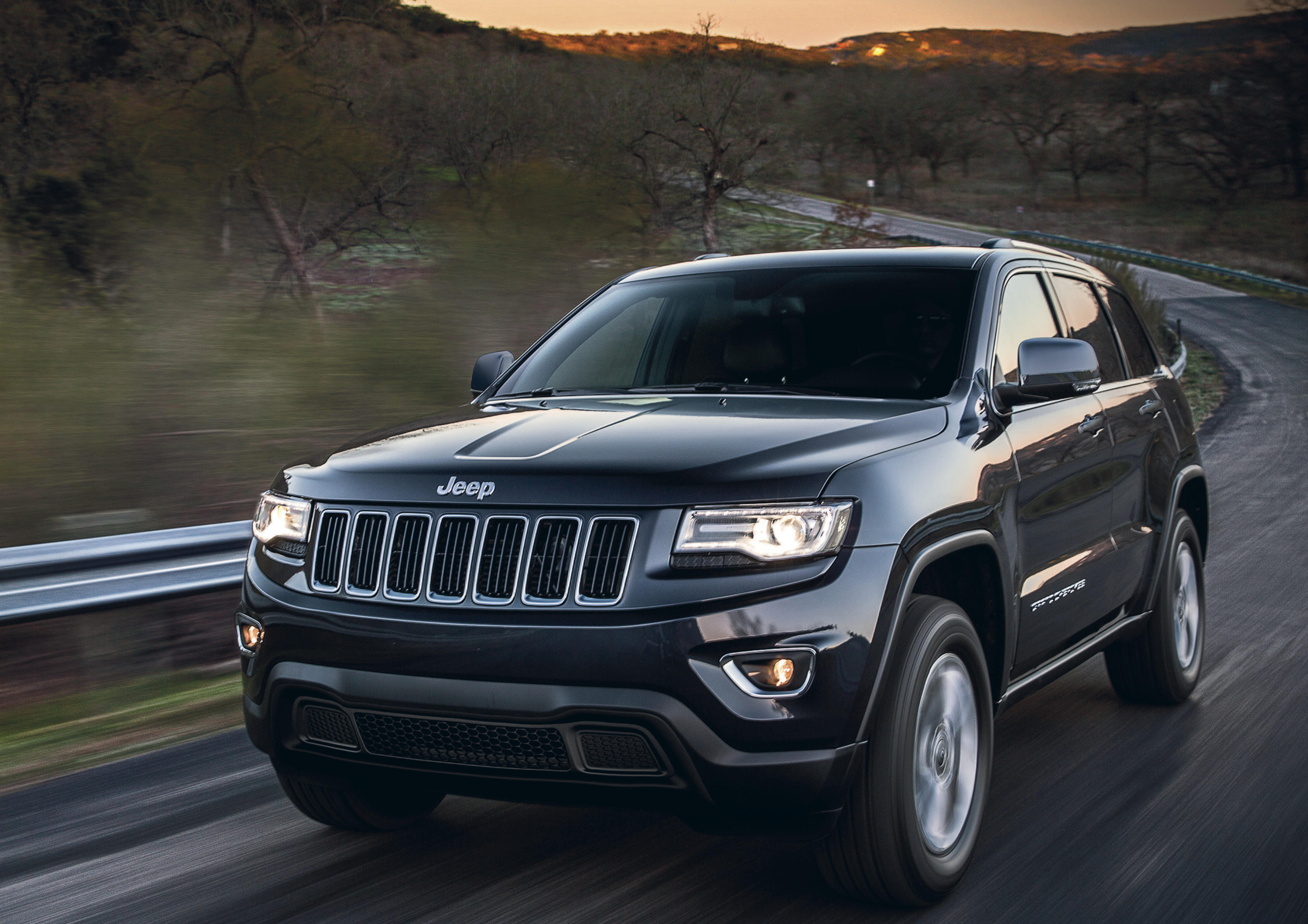 Jeep verlaagt prijzen Grand Cherokee dankzij het verbeterde brandstofverbruik van de 3.0 CRD uitvoeringen.