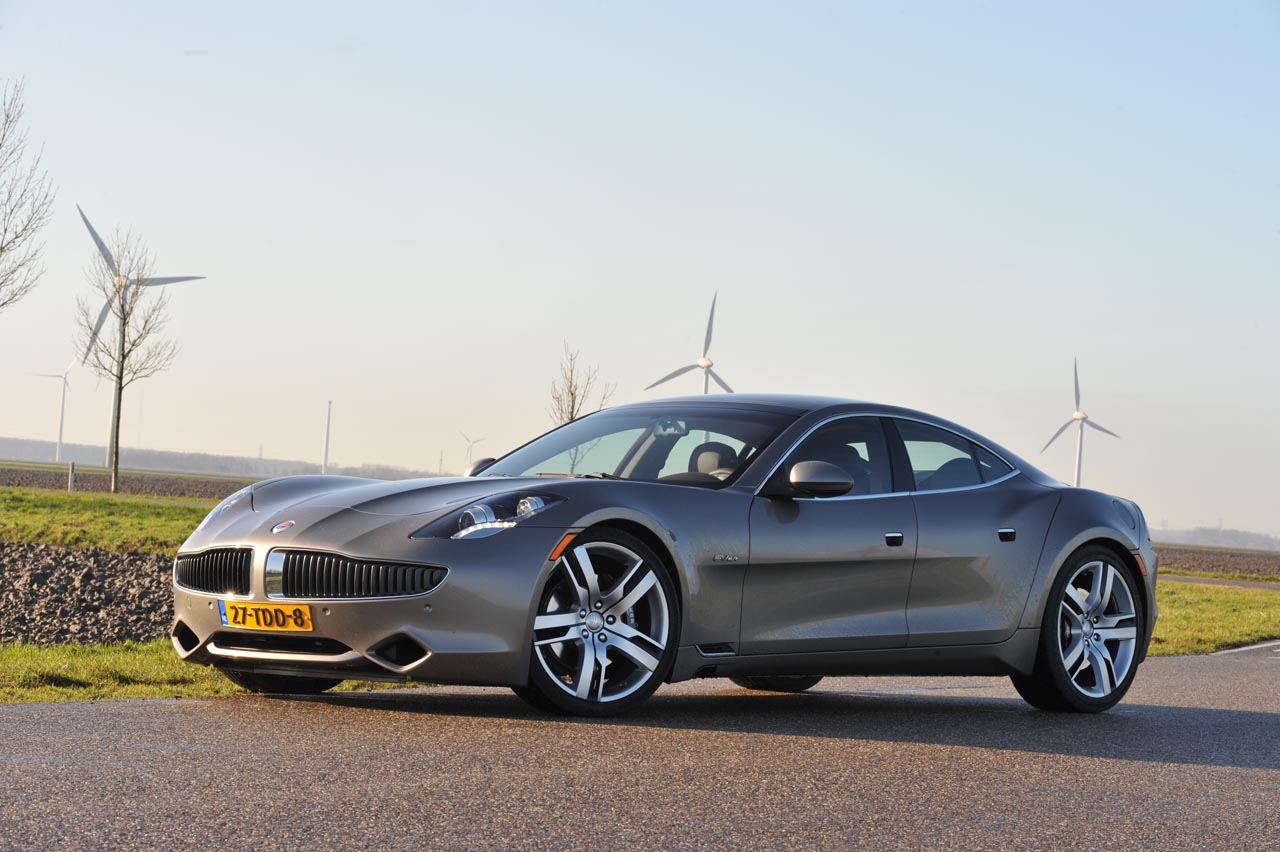 Fisker levert de eerste exemplaren van de Revero af aan haar Amerikaanse en Canadese dealers