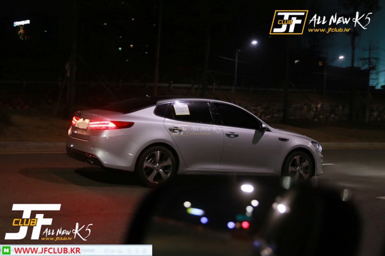 Nieuwe Kia Optima ziet als sedan het licht op de New York Auto Show van 2015.