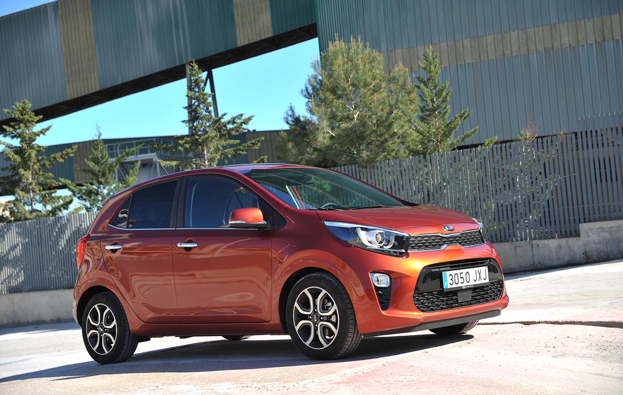 AutoVandaag ging op pad met de nieuwe, derde generatie Kia Picanto en concludeerde dat het model met recht nieuw genoemd mag worden.