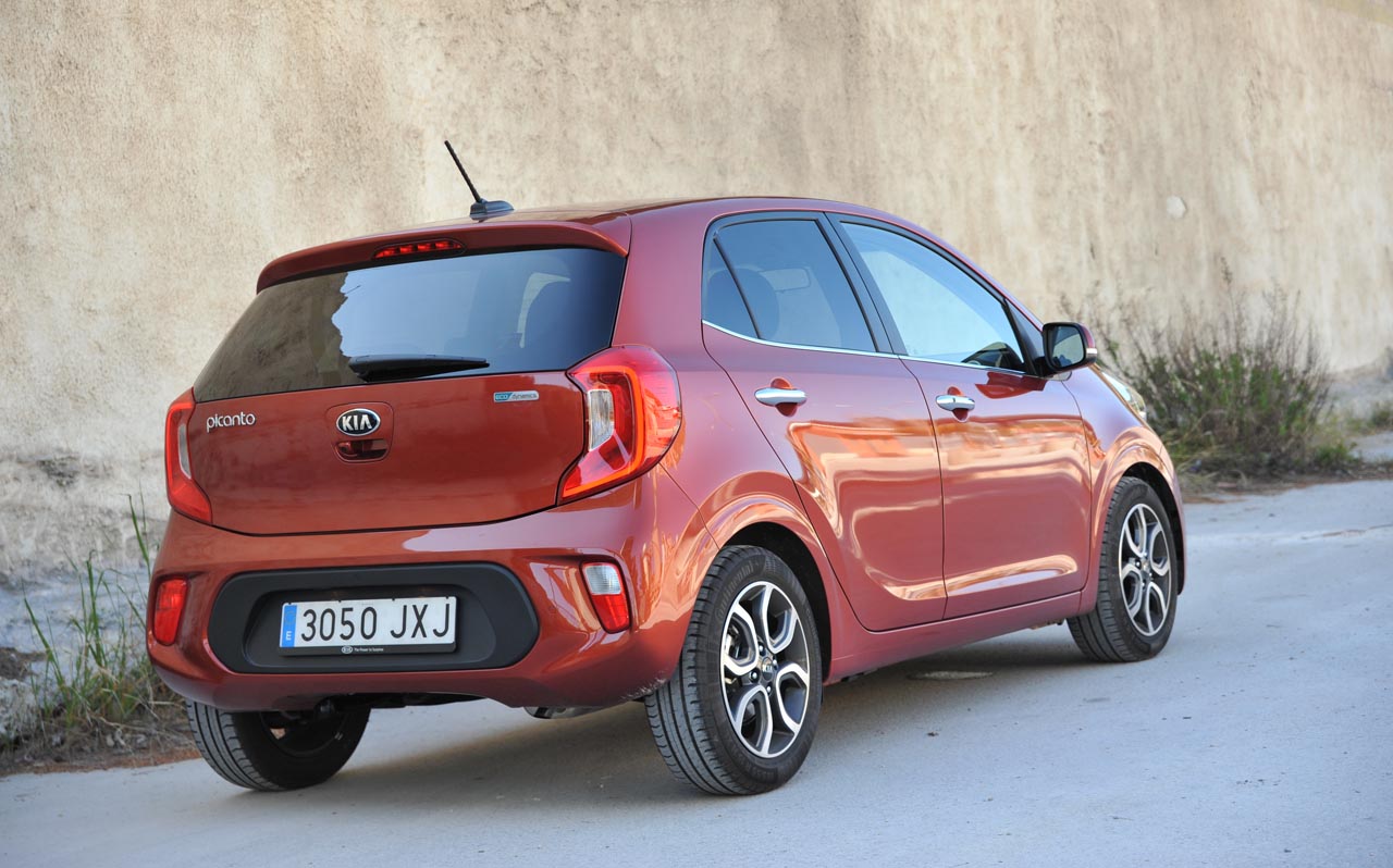 AutoVandaag ging op pad met de nieuwe, derde generatie Kia Picanto en concludeerde dat het model met recht nieuw genoemd mag worden.