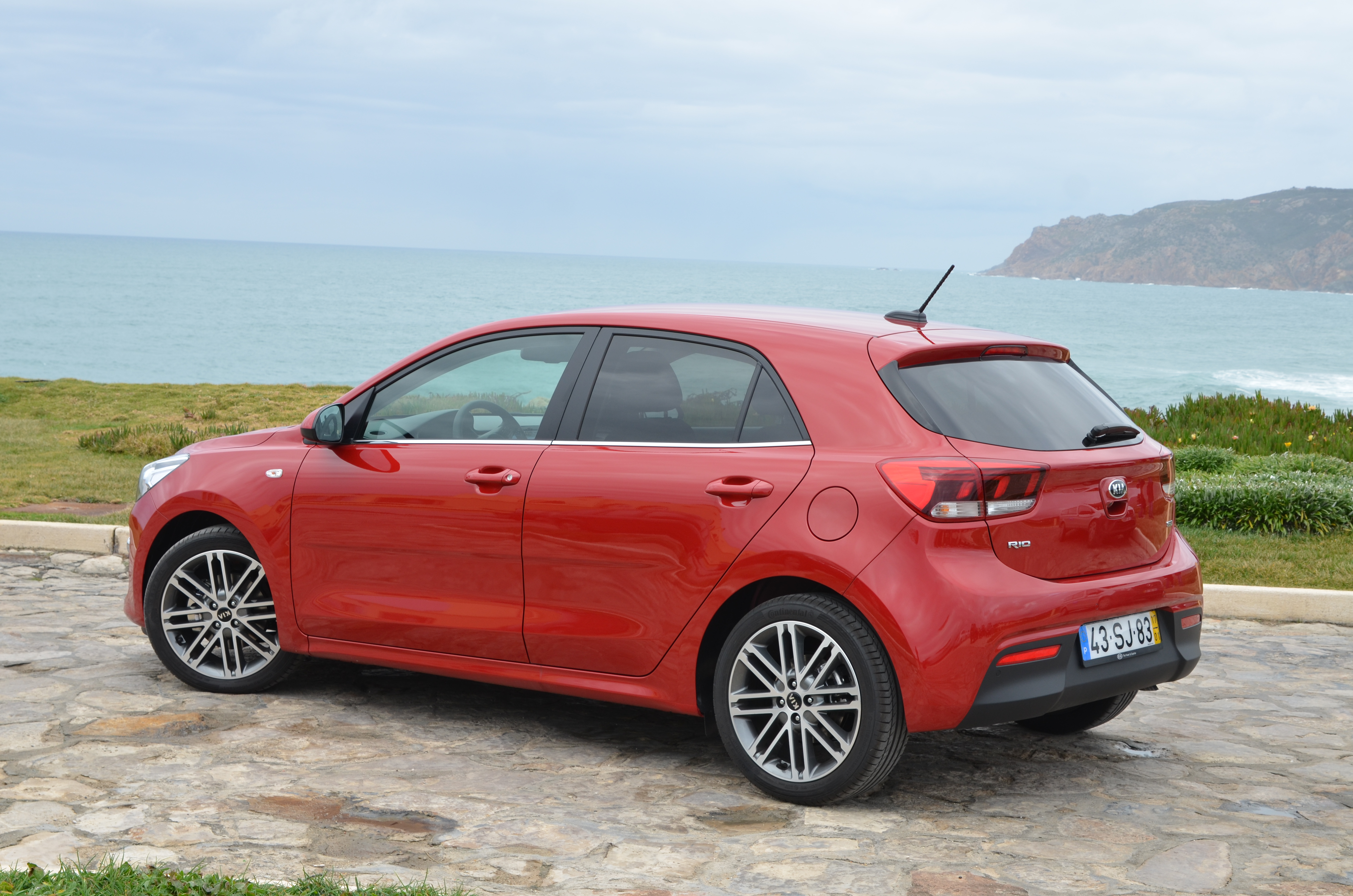 Leasemaatschappij Alphabet heeft de Kia Rio uitgeroepen tot overwinnaar in de Economy klasse bij de Leaseauto van het Jaar verkiezing.