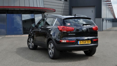 Vier jaar na zijn introductie heeft Kia de Sportage een facelift gegeven.