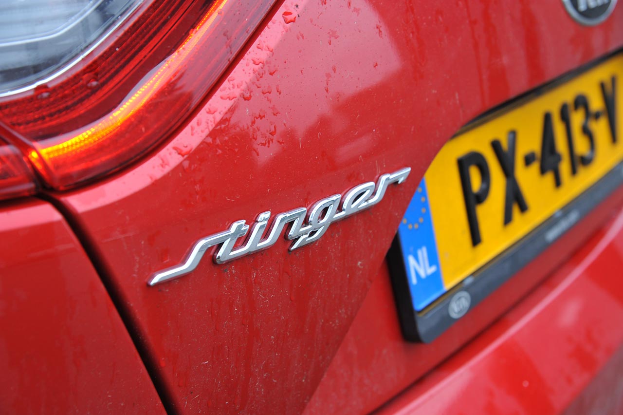 Kia zet met de Stinger een behoorlijk bijzondere auto neer met een brok optimale, traditionele techniek. De BPM maakt serieuze verkoopmogelijkheden van de V6-versie vrijwel onmogelijk.