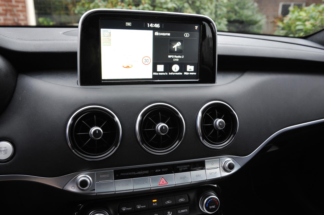 Kia zet met de Stinger een behoorlijk bijzondere auto neer met een brok optimale, traditionele techniek. De BPM maakt serieuze verkoopmogelijkheden van de V6-versie vrijwel onmogelijk.