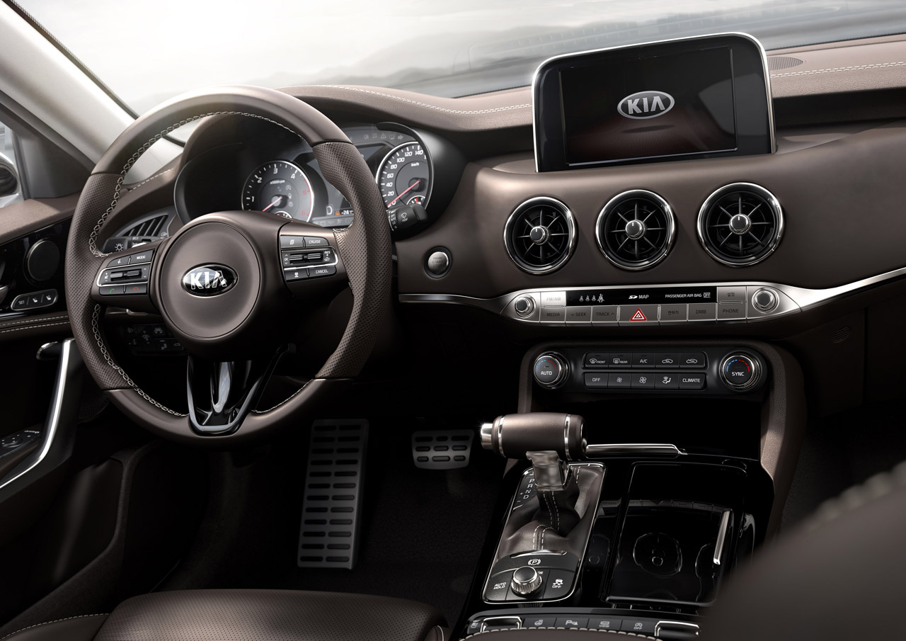 De Kia Stinger komt eind dit jaar Nederland met nog nader te bepalen motoren.