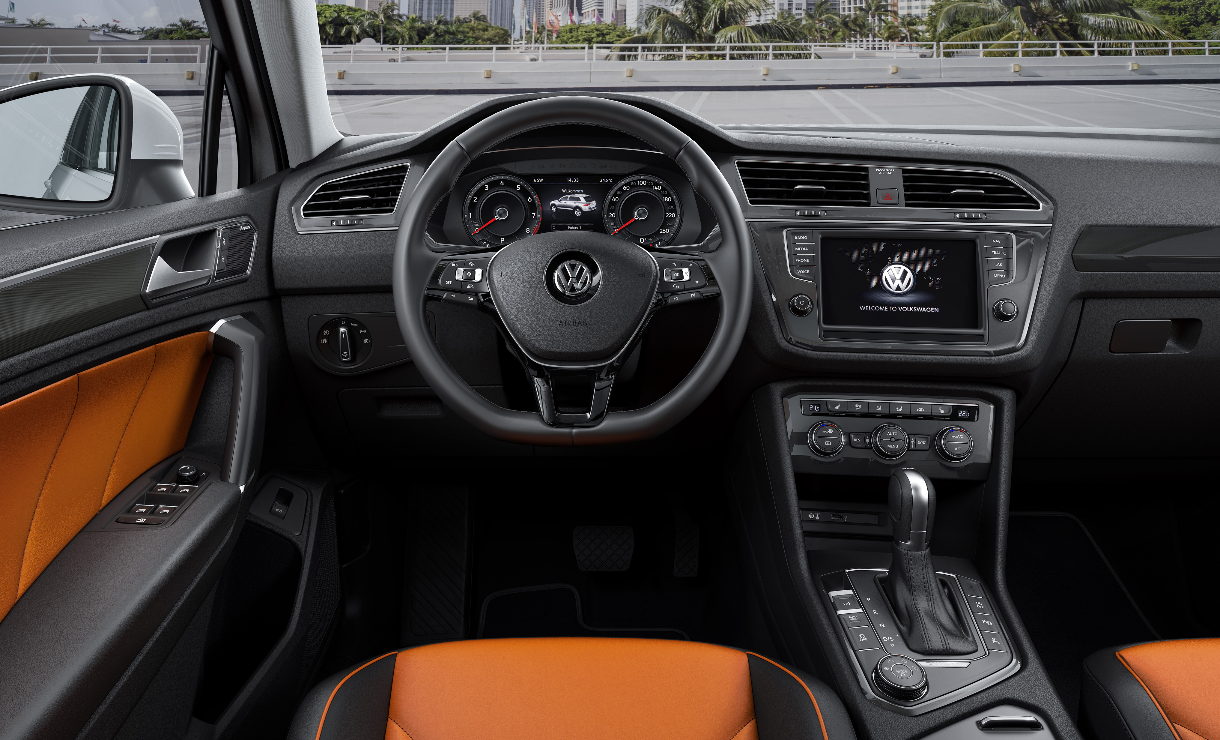 Nieuwe Volkswagen Tiguan klaar voor IAA Frankfurt. De GTE plug-in hybride steelt de show als studiemodel.