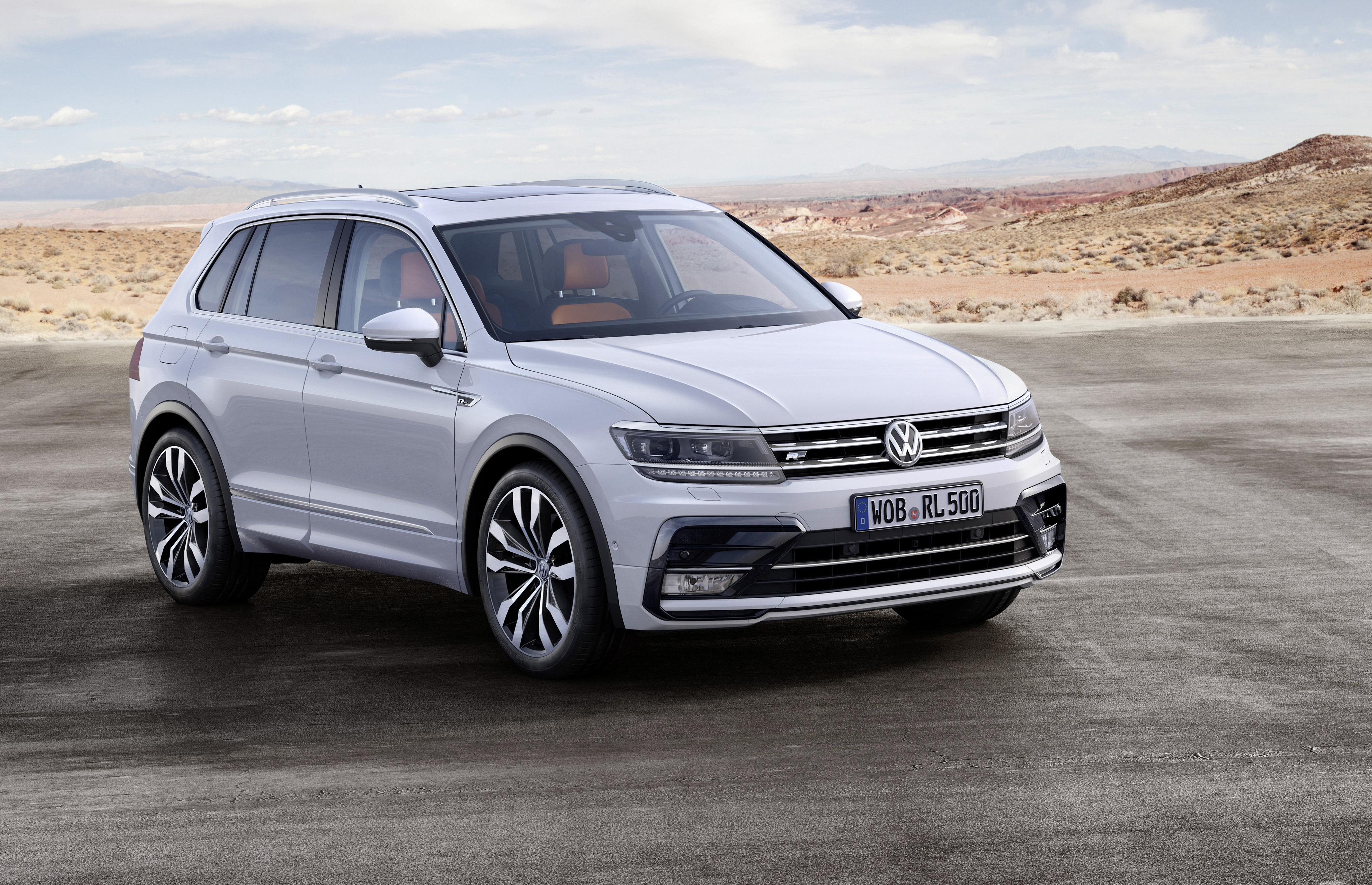 Nieuwe Volkswagen Tiguan klaar voor IAA Frankfurt. De GTE plug-in hybride steelt de show als studiemodel.