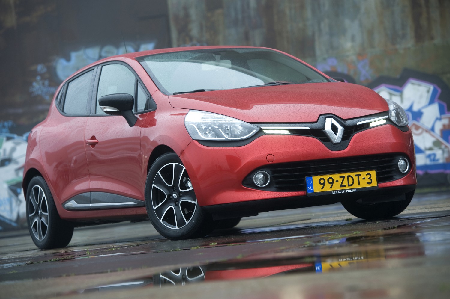 Vergelijking Ford Fiesta en Renault Clio met 14% bijtelling in de lease. Welke moet je hebben als zakelijk rijder?