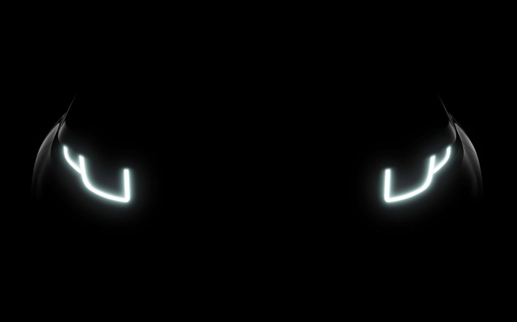 De Range Rover Evoque krijgt dit jaar een kleine facelift. We moeten wachten tot Genve op het uiteindelijke resultaat, maar hier zijn alvast de koplampen.
