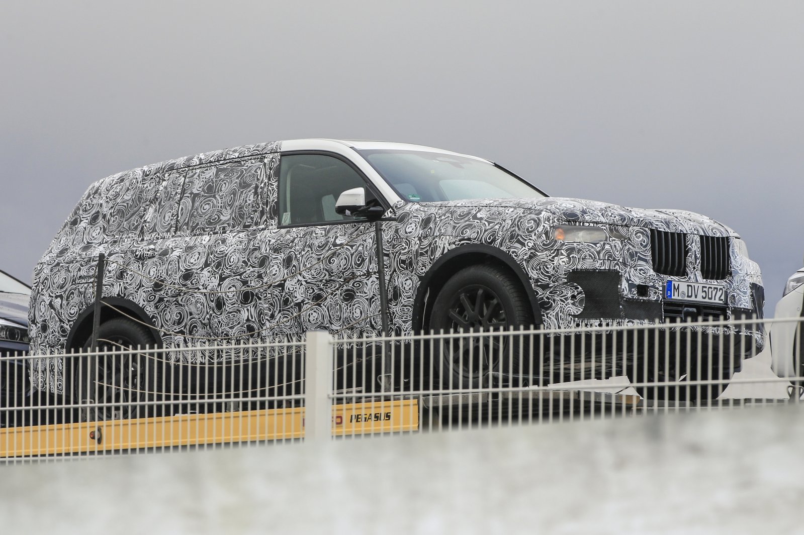 Na de geruchten is het nu definitief: er komt een BMW X5. Dit is wat we al van de auto weten.